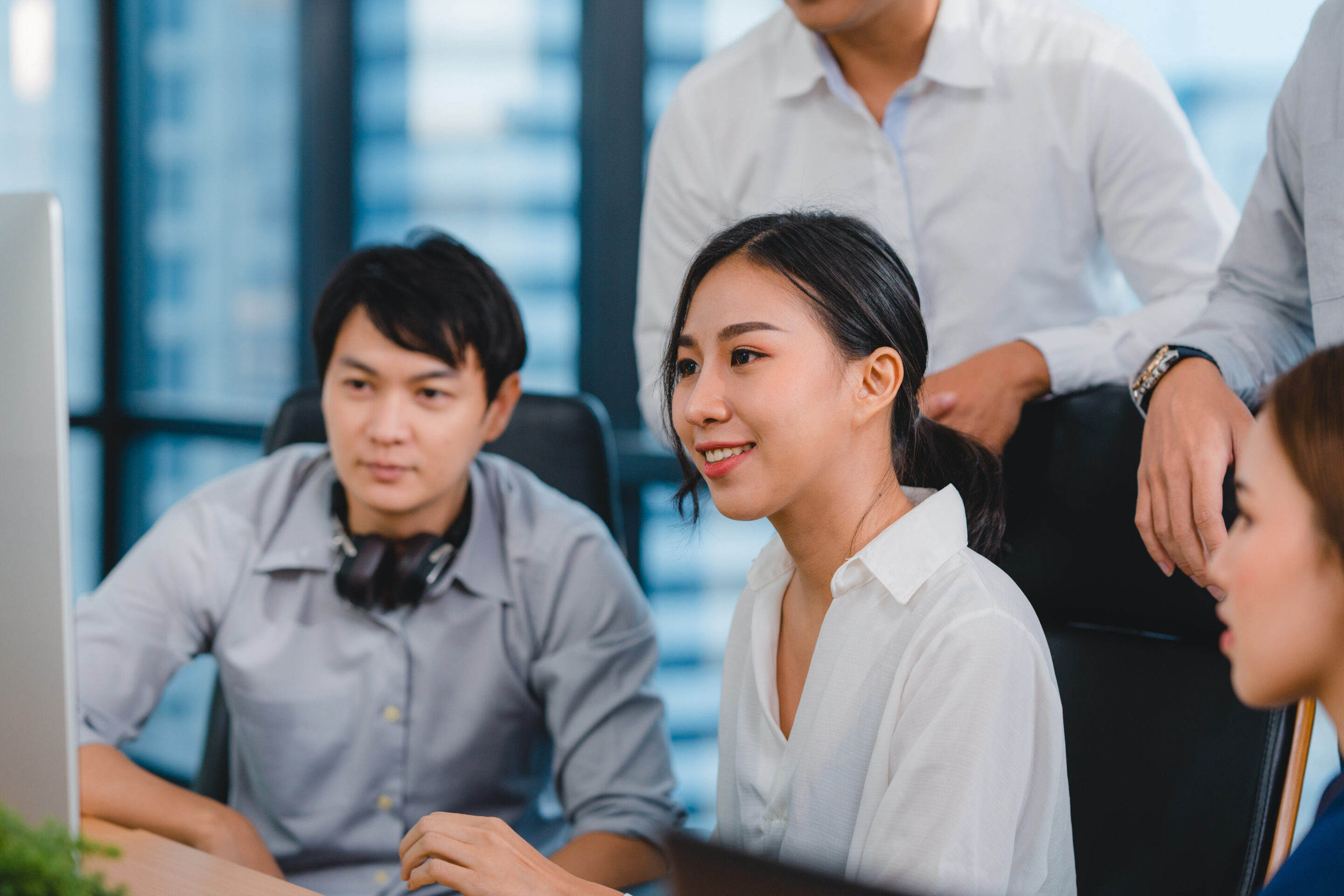 Staff Leasing or Traditional Hiring? What’s Best When Building AI Teams?